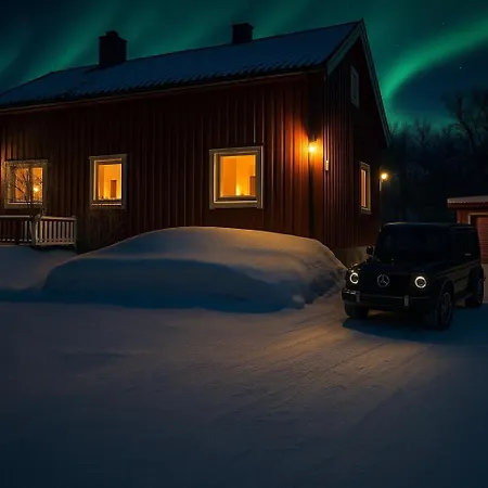New Luxurious Aurora * ترومسو